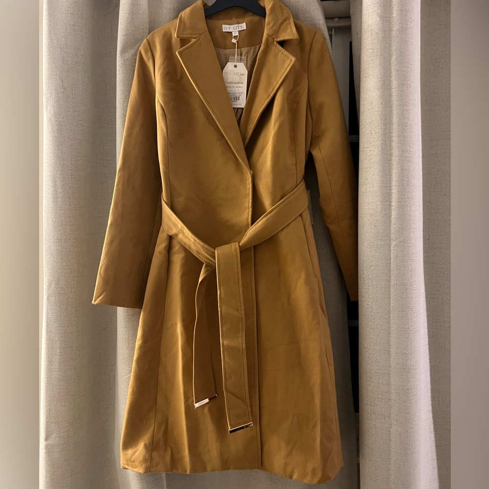 Ivy City Co Sloan Coat in Camel. Size L. New-never worn.